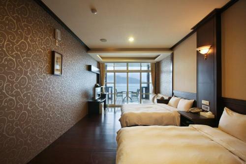 Sun Fog Hotel