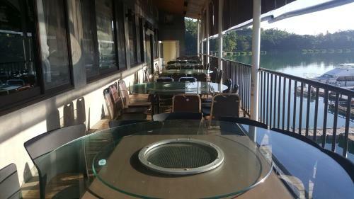 Sun Fog Hotel