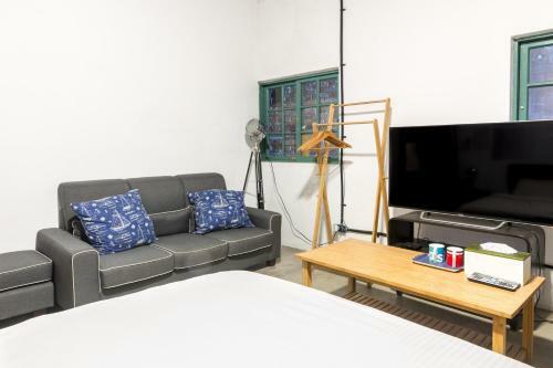 Pisces Youth Hostel