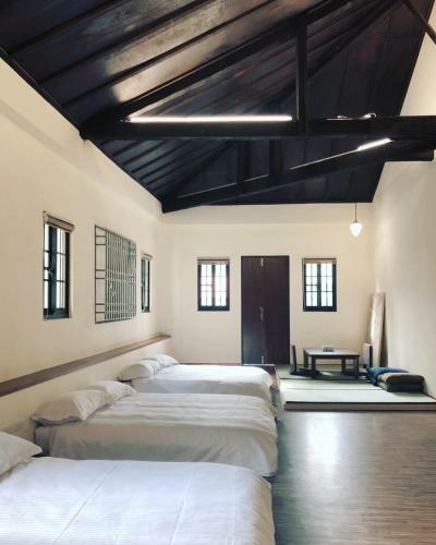 Feng Chao Home