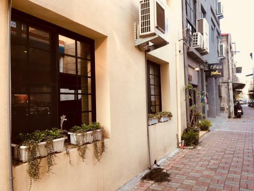 Feng Chao Home