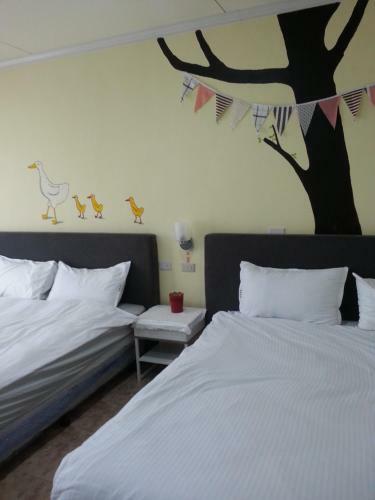 Hostal Backstreet Inn