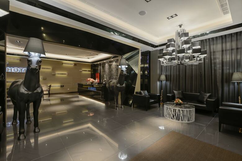 M Hotel