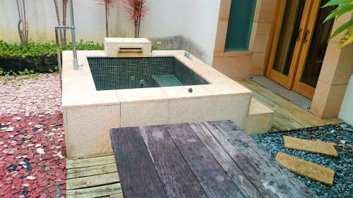 Her Home Spa Motel Xinying