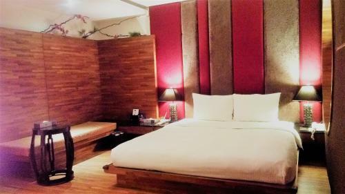 Her Home Spa Motel Xinying