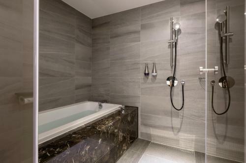 Lakeshore Hotel Yilan