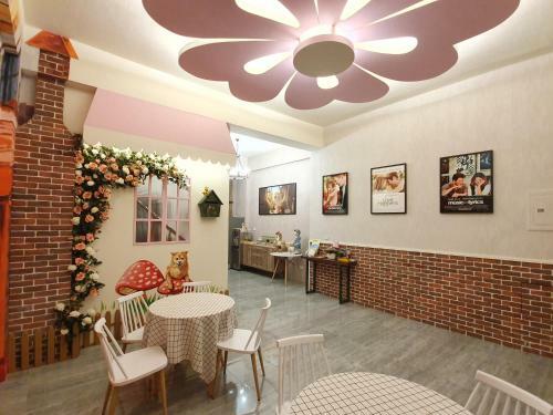 Moya Homestay