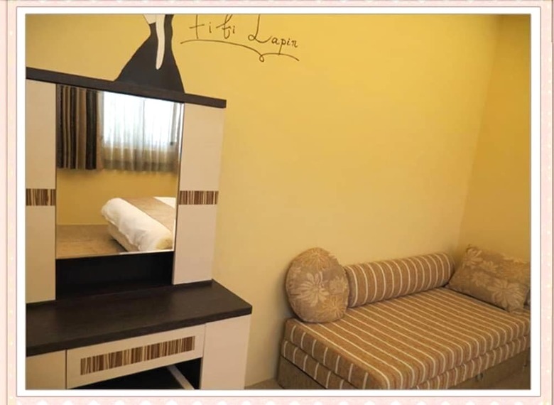 Bed & Breakfast Fifi House