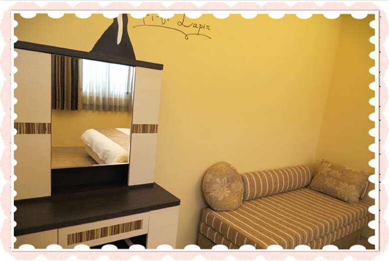 Bed & Breakfast Fifi House