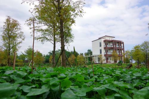 Villa Sixteen Kan B&B