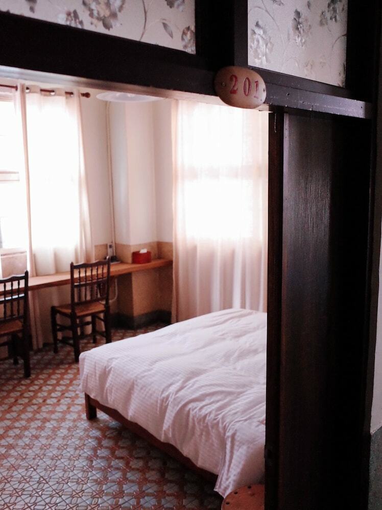 Neat Hostel