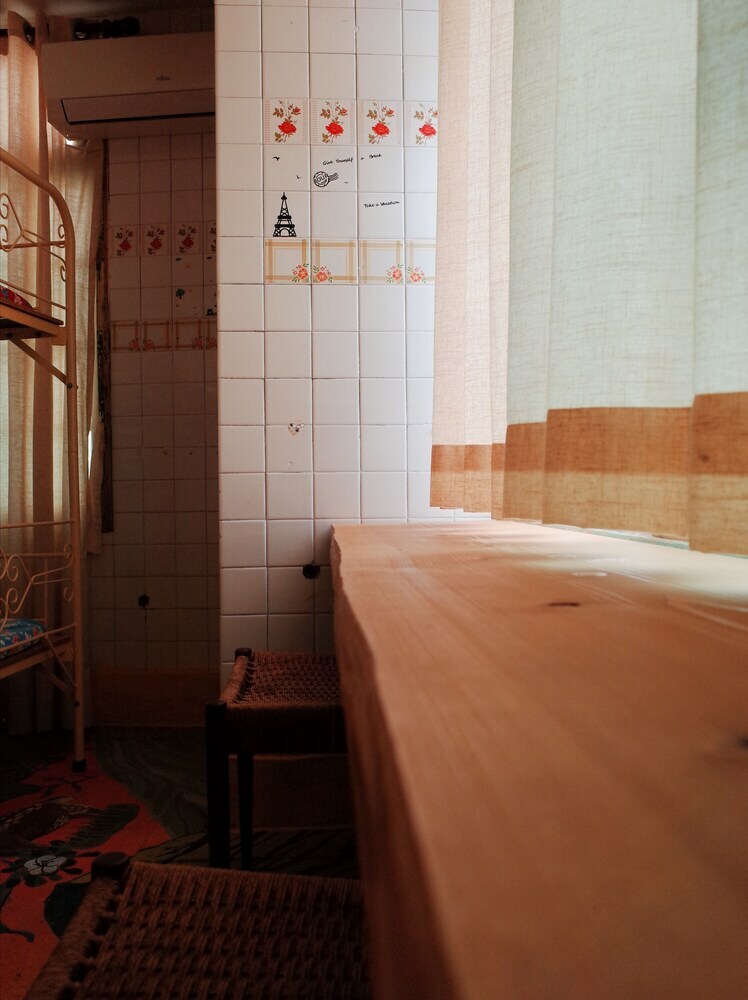 Neat Hostel