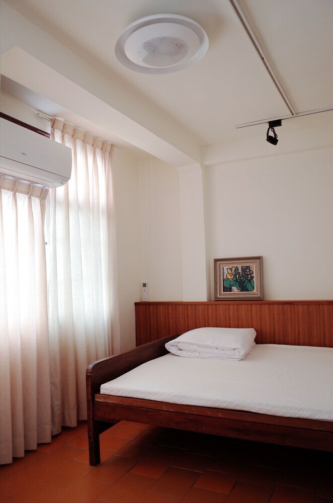 Neat Hostel