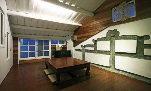 Sai Kau Kin Old House