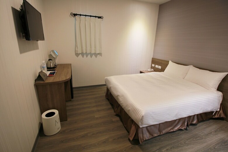 Hotel Brown - Zhongzheng