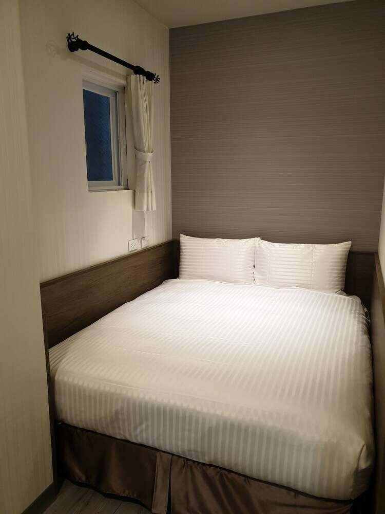 Hotel Brown - Zhongzheng