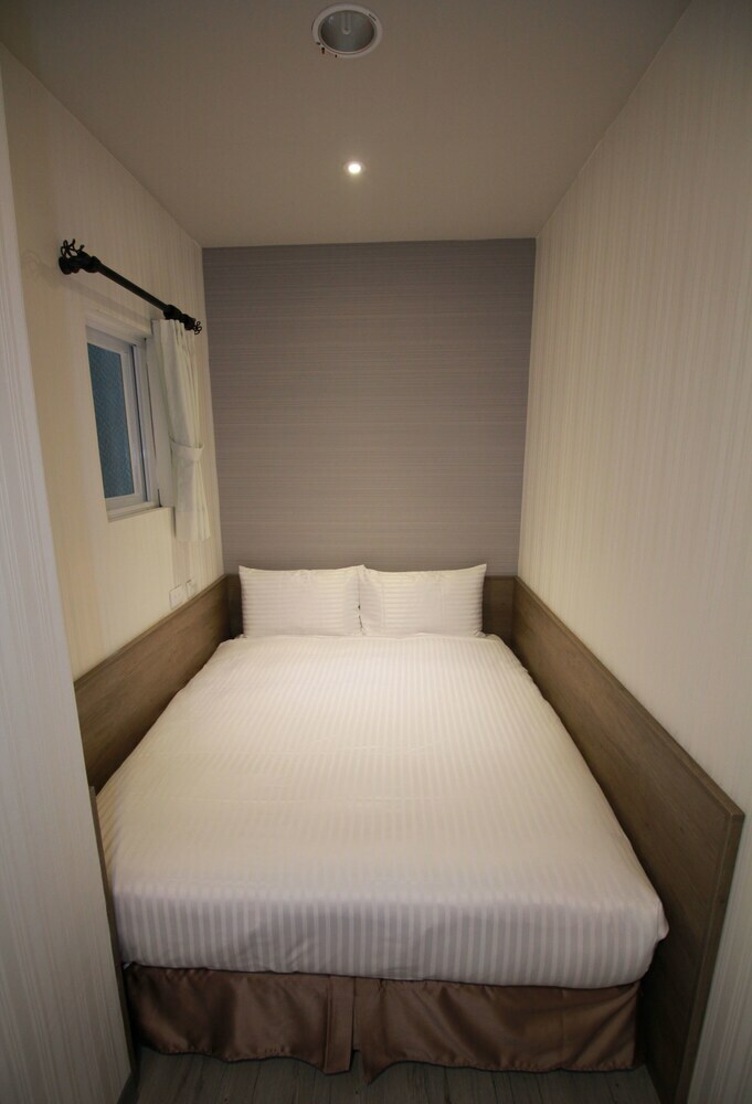 Hotel Brown - Zhongzheng