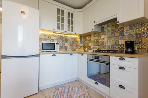 Apart-hotel "lavina"