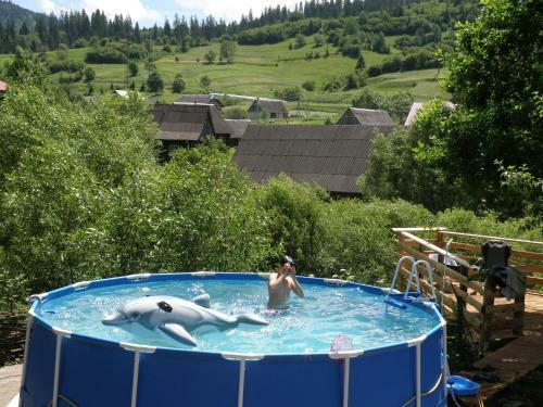 Hostal Salamandra Village