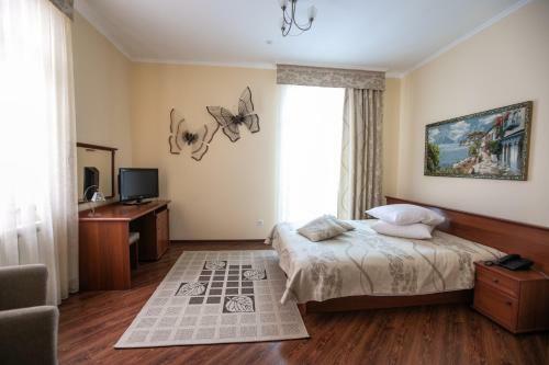 Karpaty Hotel