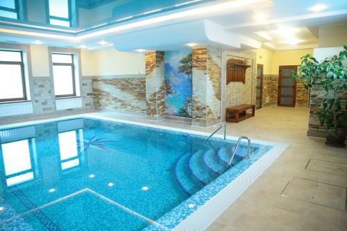 Karpaty Hotel