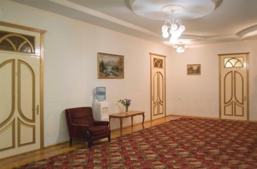 Posada Hotel Ukraina Lux