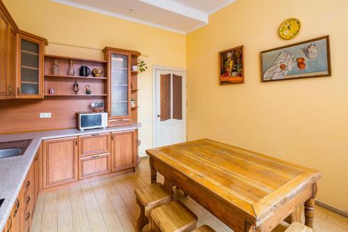 Apartment On Valova 9