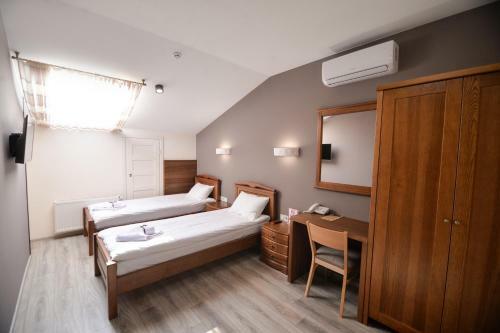 Hotel Geography