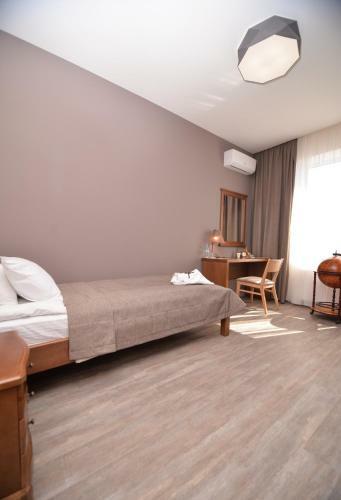 Hotel Geography