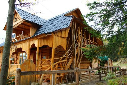 Hostal Skhovanka Dovbusha