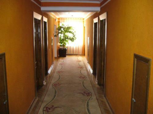 Hotel Profspilkovyi