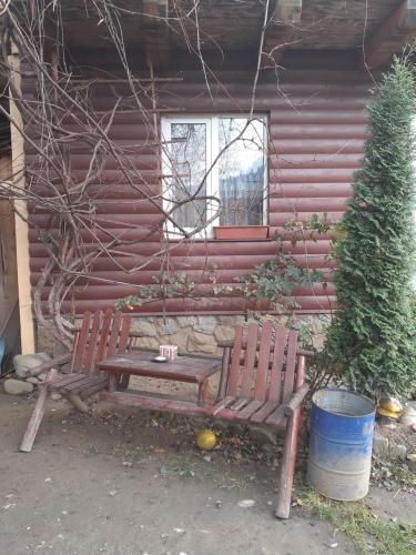 Hostal Sadyba Na Sinovali