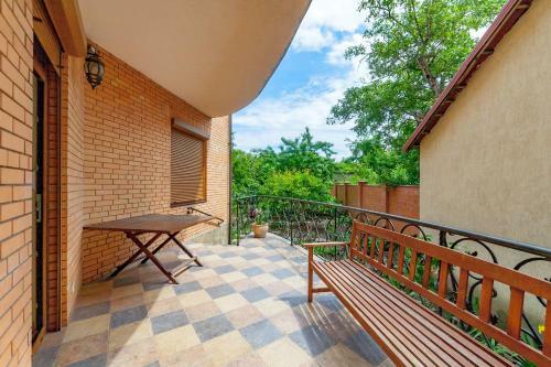Villa Arcadia Family House