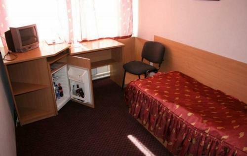 Hotel Zhovtnevyi