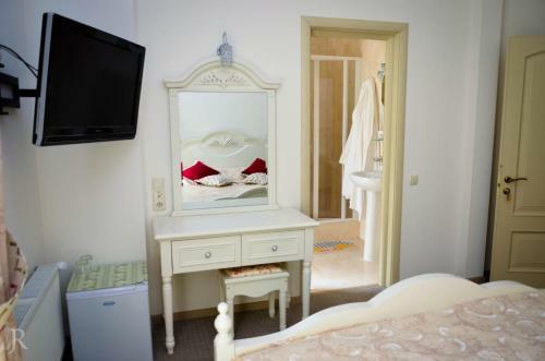 Hotel Maman