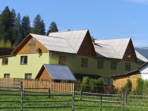 Posada Sadyba Ivasuka