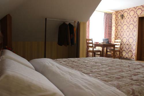 Hostal Barin House