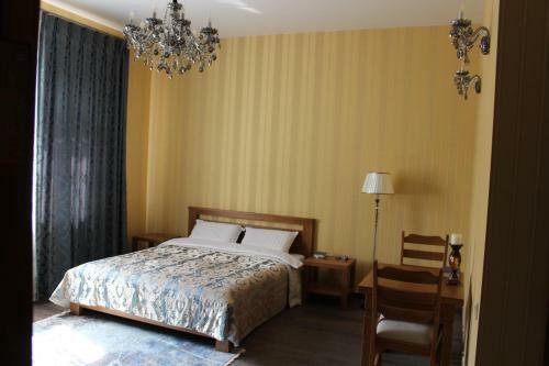 Hostal Barin House