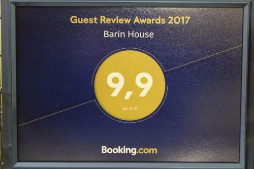 Hostal Barin House