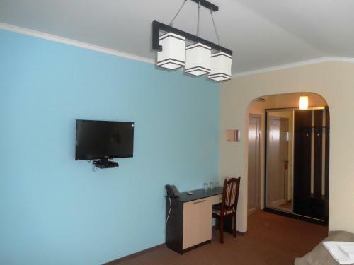 Hotel M?n? Gotel Pozitiv