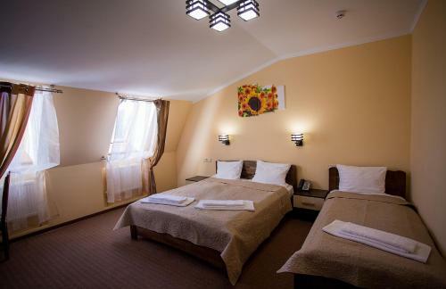 Hotel M?n? Gotel Pozitiv