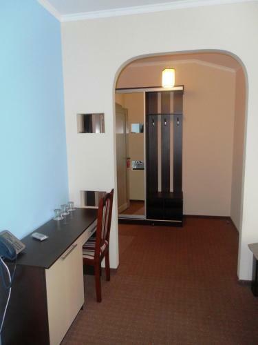 Hotel M?n? Gotel Pozitiv