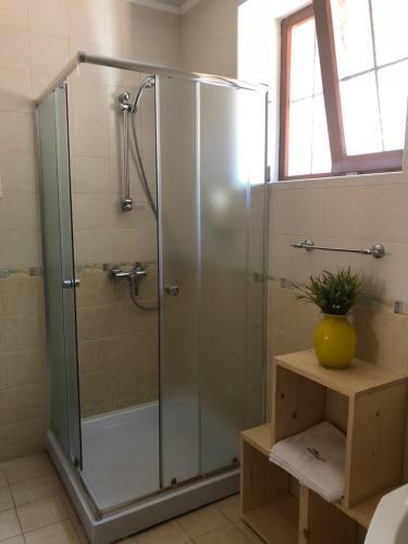 Hostal Family Cottage