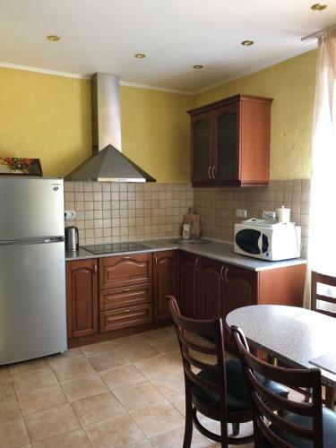 Hostal Family Cottage
