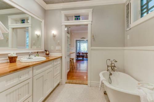 Peaceful Farm Rental In Sequim