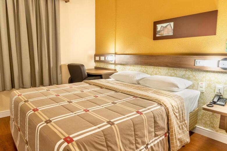 Hotel 10 Sao Leopoldo