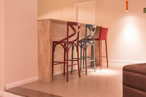 Hello Hostel Design
