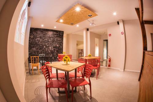 Hello Hostel Design