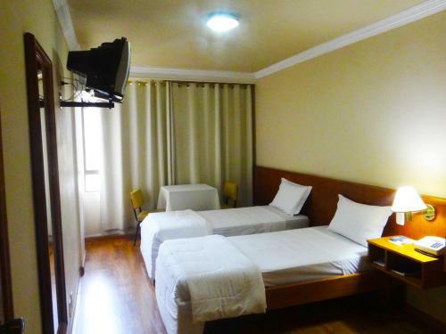 Hotel Verde Plaza