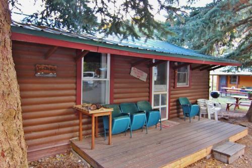 Lodge Cannibal Cabins